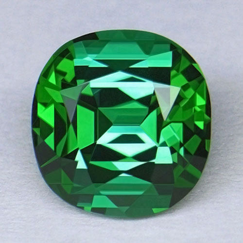 0.63 cts TOURMALINE ROSE . good VS2 Nigeria, Africa. With Certificate of Authenticity